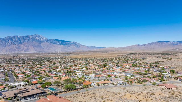 66924 Rayo Del Sol, Desert Hot Springs, CA 92240