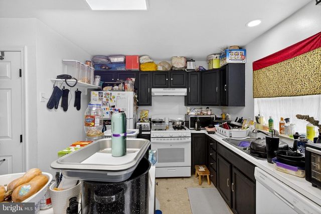 27 E NEWTOWN PL, Newark, DE 19702