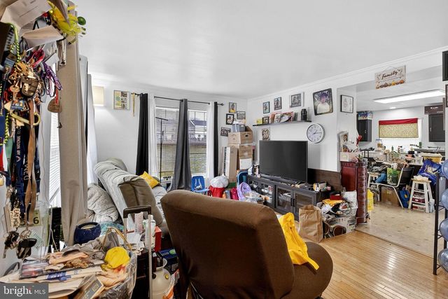 27 E NEWTOWN PL, Newark, DE 19702