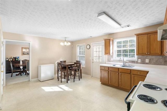 53 Diana Court, Jonesboro, GA 30238