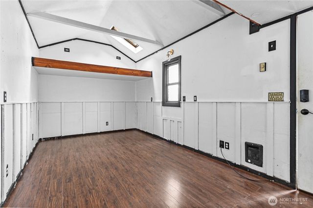 1100 Greenleaf Avenue, Burlington, WA 98233