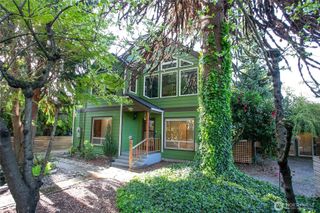 1100 Greenleaf Avenue, Burlington, WA 98233