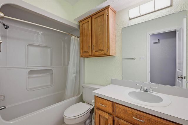 185 Owens Road, Bells, TX 75414