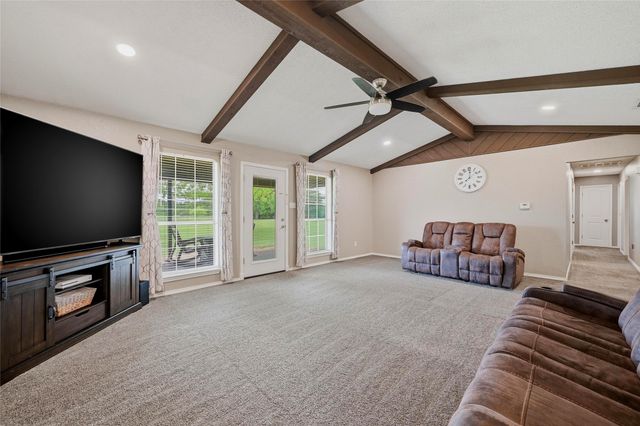 185 Owens Road, Bells, TX 75414