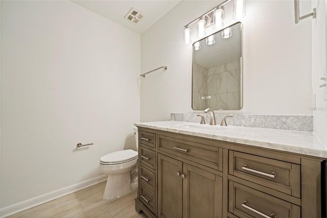 10403 LAKE CARROLL WAY, Tampa, FL 33618