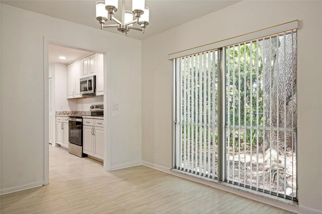 10403 LAKE CARROLL WAY, Tampa, FL 33618