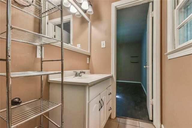 625 Long Circle NW, Lawrenceville, GA 30044