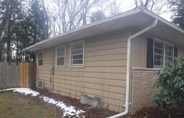 13084 Hoyt Drive, Emmett Twp, MI 49014