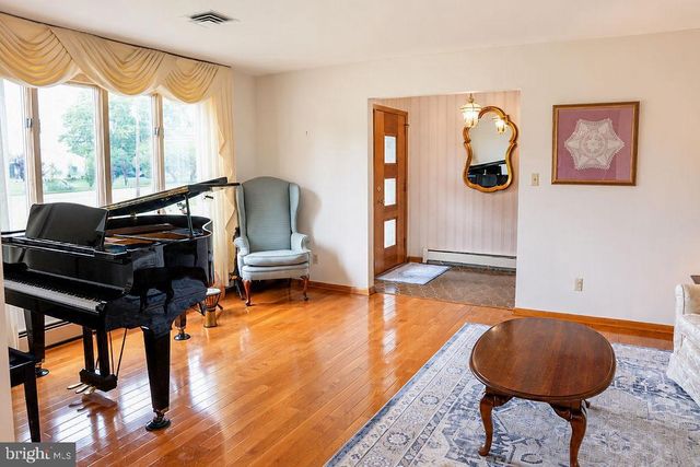 219 LANDIS AVE, Bridgeton, NJ 08302