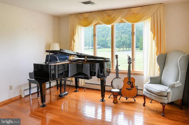 219 LANDIS AVE, Bridgeton, NJ 08302
