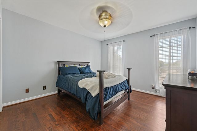 5821 Copperwood Lane 2126, Dallas, TX 75248