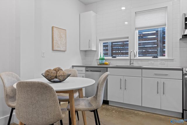 1530 Adams Street 106, Chattanooga, TN 37408