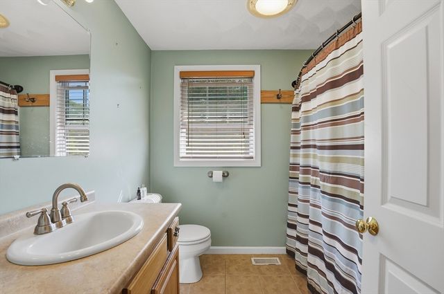 160 Gray Road, Templeton, MA 01468