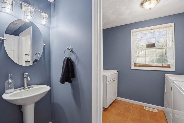 160 Gray Road, Templeton, MA 01468