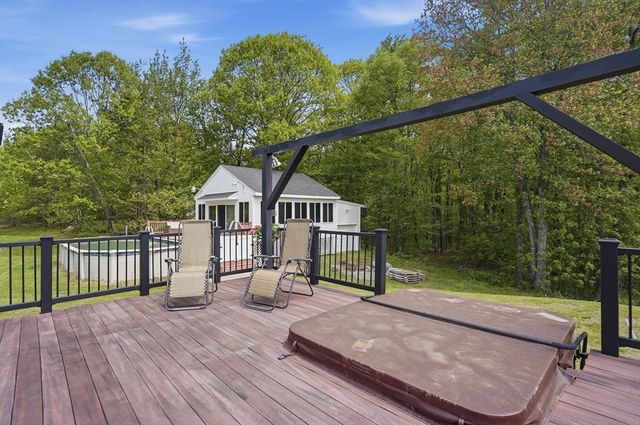 160 Gray Road, Templeton, MA 01468