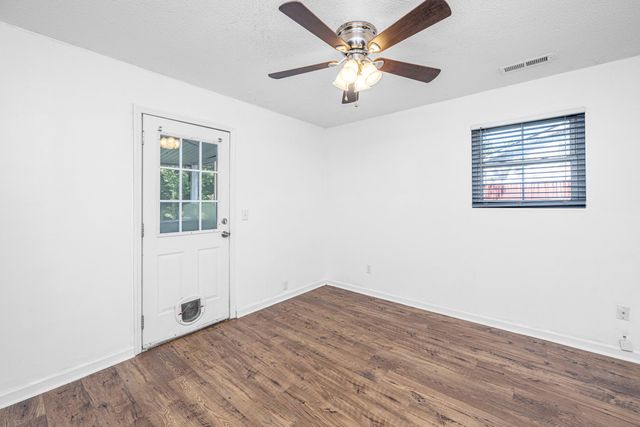 341 Oxford Road, Ladson, SC 29456