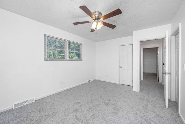 341 Oxford Road, Ladson, SC 29456