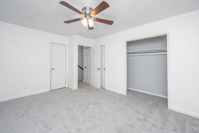 341 Oxford Road, Ladson, SC 29456