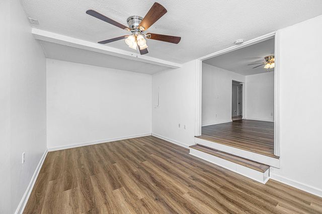 341 Oxford Road, Ladson, SC 29456