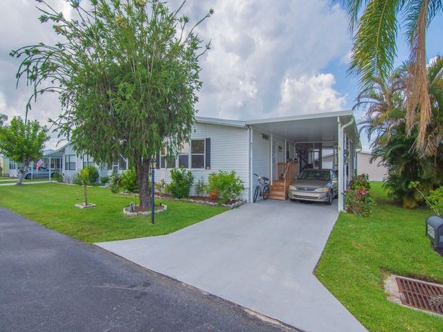 4697 SE Copperwood Terrace, Stuart, FL 34997