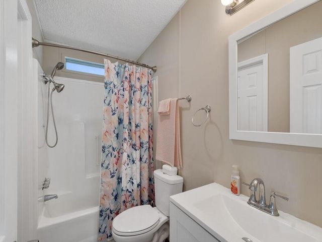 4697 SE Copperwood Terrace, Stuart, FL 34997