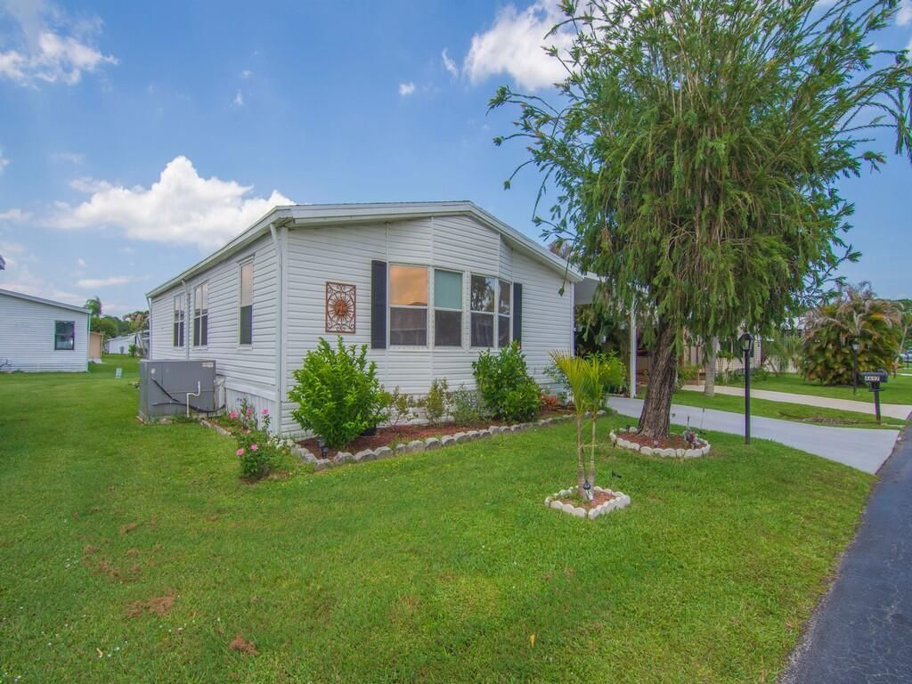 4697 SE Copperwood Terrace, Stuart, FL 34997
