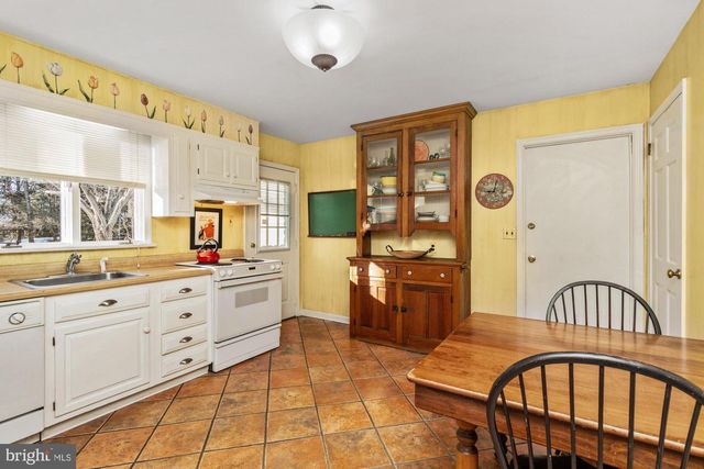 3 RAVENS NEST CT, Glen Arm, MD 21057