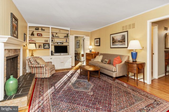 3 RAVENS NEST CT, Glen Arm, MD 21057