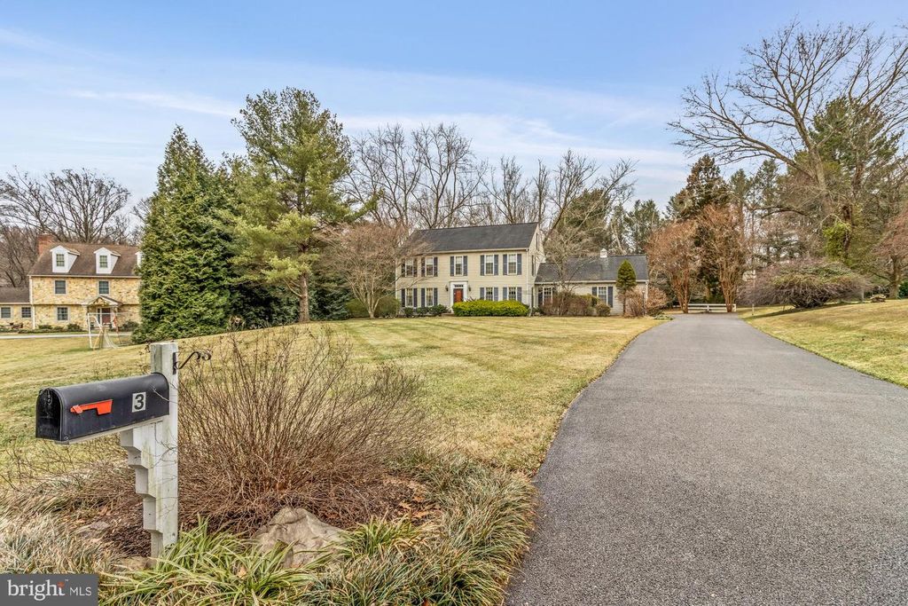 3 RAVENS NEST CT, Glen Arm, MD 21057