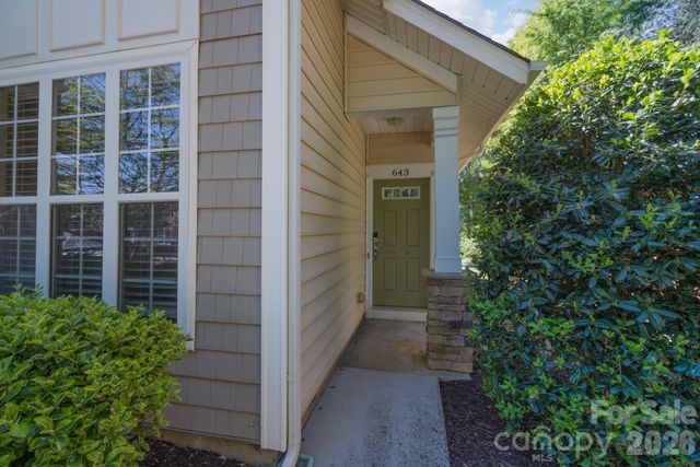 643 Brickdust Court, Fort Mill, SC 29708
