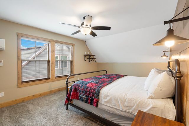 133 Carefree Lane 17, Kimberling City, MO 65686