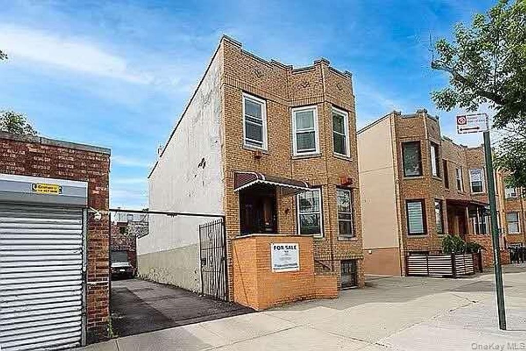 6456 Woodbine Street, Ridgewood, NY 11385