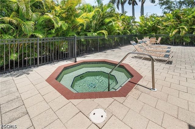 15940 Prentiss Pointe CIR 101, Fort Myers, FL 33908