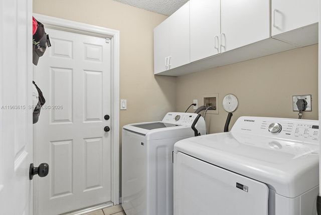 1900 SW 133rd Ave, Miramar, FL 33027