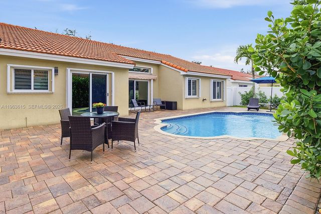 1900 SW 133rd Ave, Miramar, FL 33027