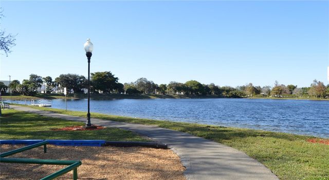 1900 SW 133rd Ave, Miramar, FL 33027