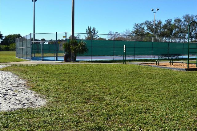 1900 SW 133rd Ave, Miramar, FL 33027