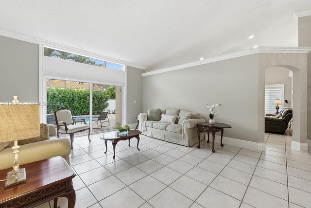 1900 SW 133rd Ave, Miramar, FL 33027