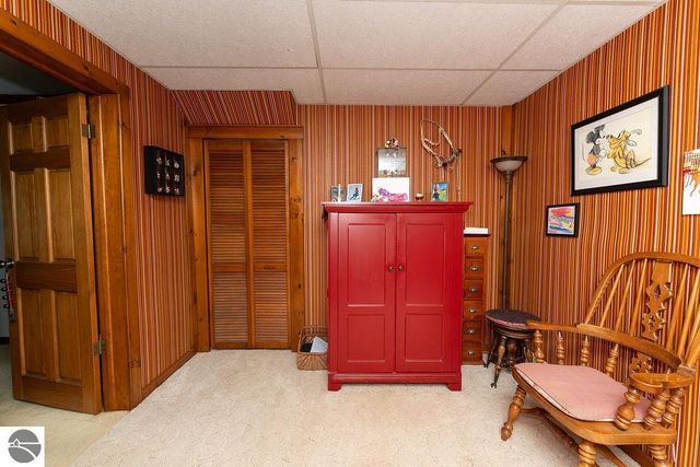 1227 E Washington Road, Farwell, MI 48622