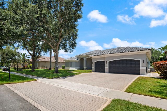 3958 SW 140TH Avenue, Davie, FL 33330