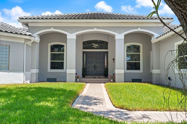 3958 SW 140TH Avenue, Davie, FL 33330
