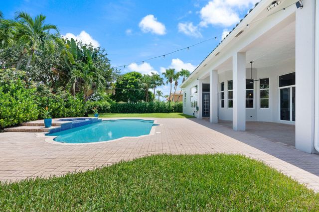 3958 SW 140TH Avenue, Davie, FL 33330
