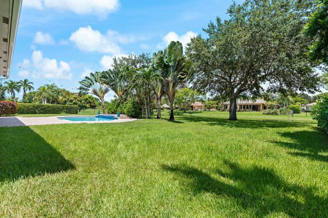 3958 SW 140TH Avenue, Davie, FL 33330