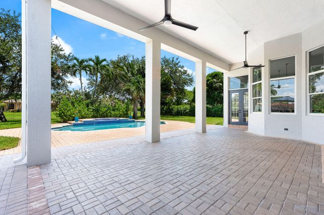 3958 SW 140TH Avenue, Davie, FL 33330
