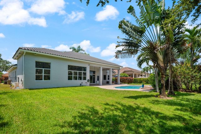 3958 SW 140TH Avenue, Davie, FL 33330