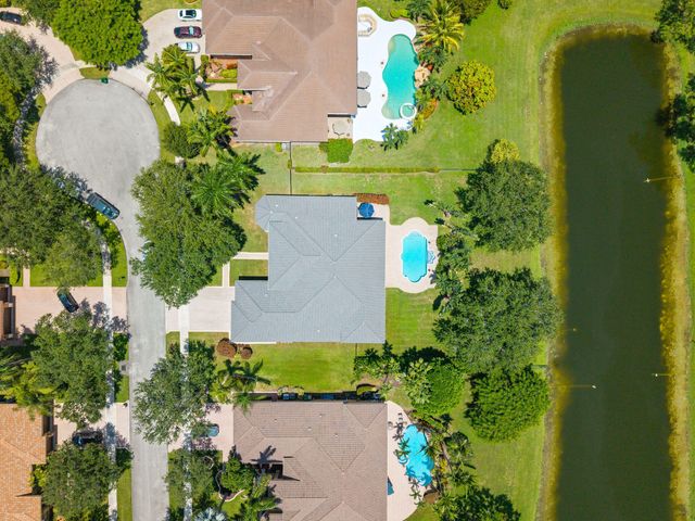 3958 SW 140TH Avenue, Davie, FL 33330