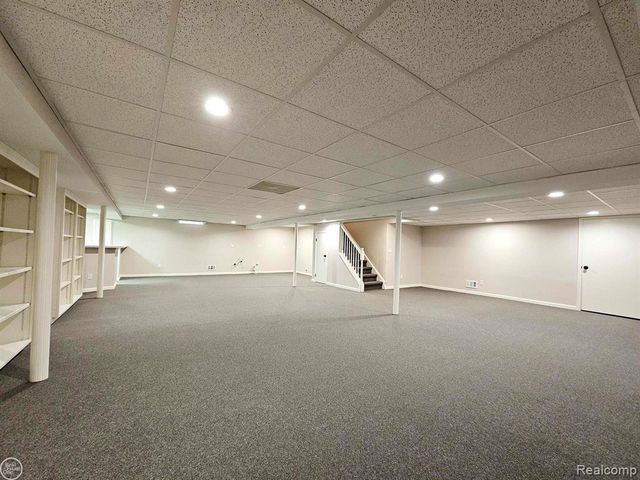 17901 Pointe Court, Clinton Charter Township, MI 48038