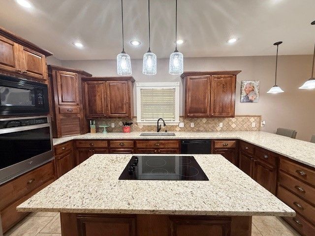 28 Angelfish Court, Russellville, AR 72802