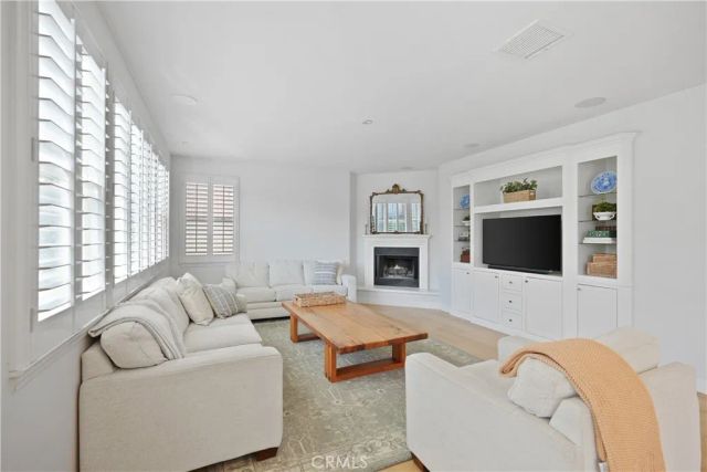 35987 Corte Renata, Murrieta, CA 92562