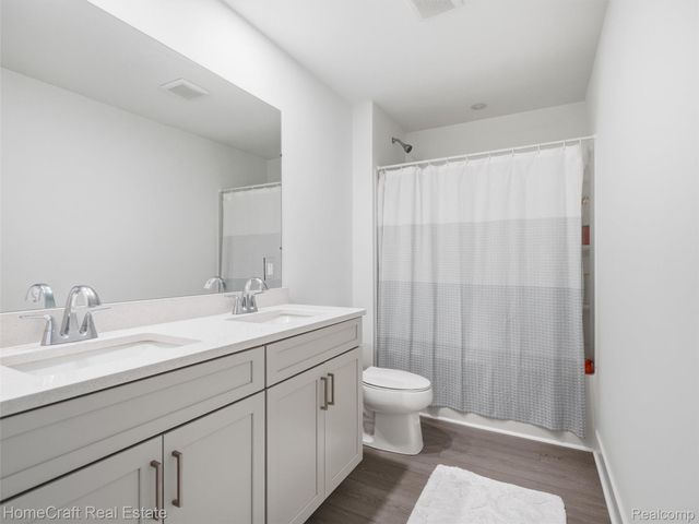 9880 Firwood Drive, Plymouth Charter Township, MI 48170